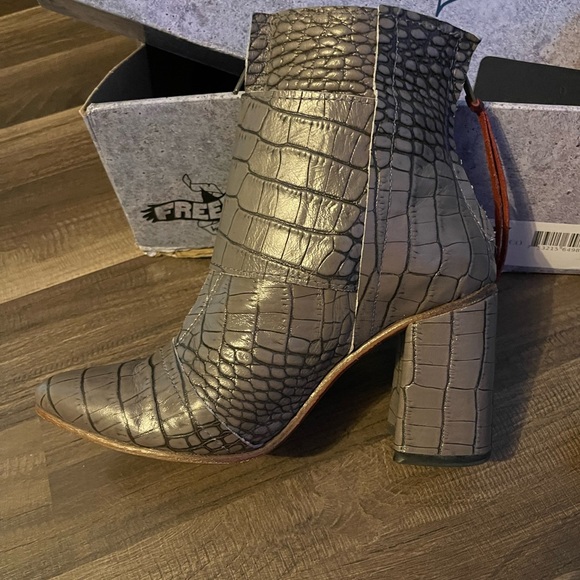 Freebird By Steven Joey Stone Croco - Picture 3 of 9